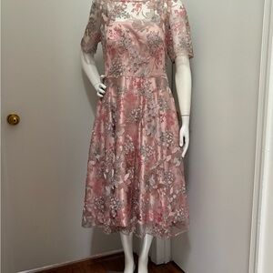 Eliza J Pink and Gray Floral Lace Midi Dress